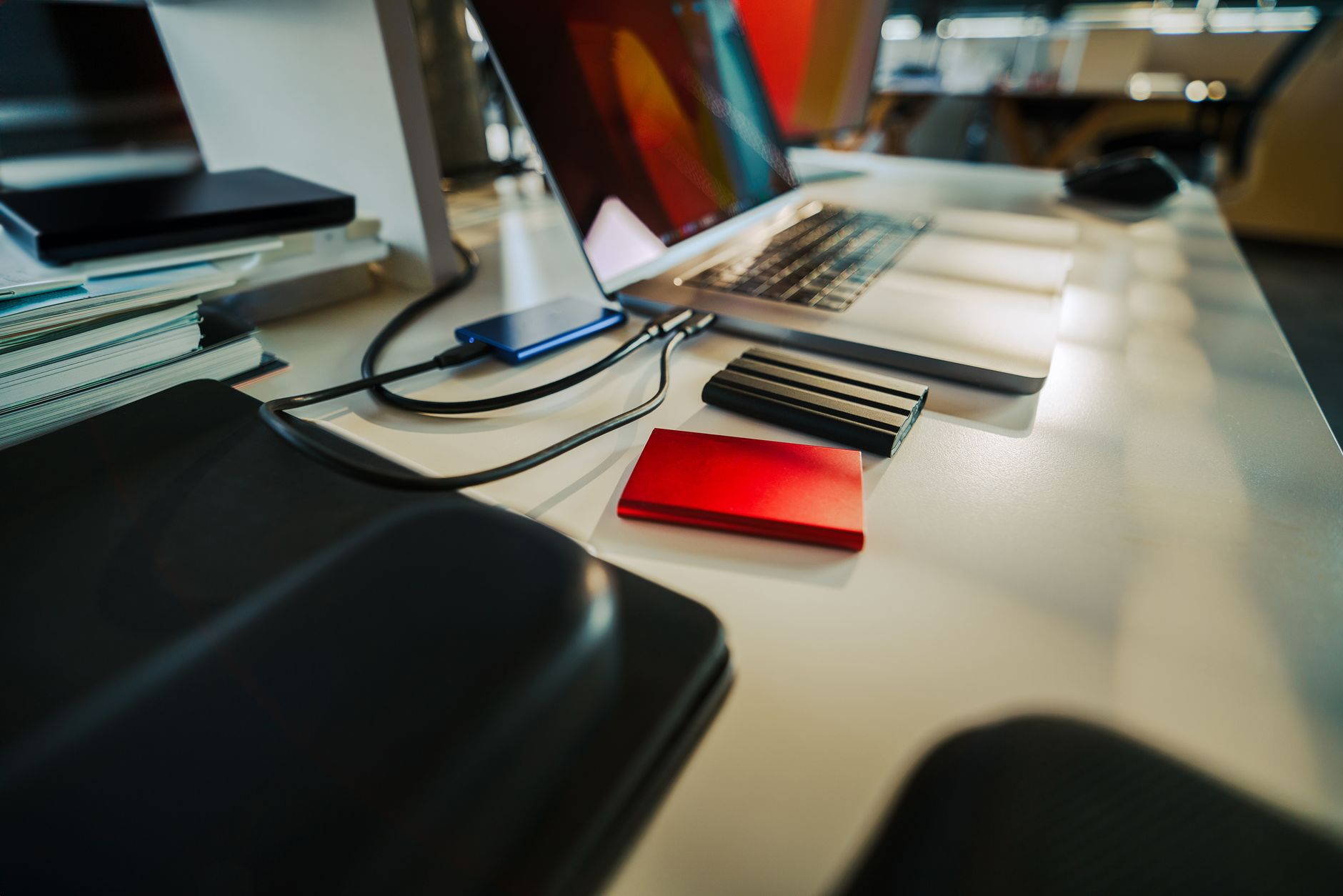 Featured image of post Synology 20TB HDD tickt und klickt dauerhaft — normal oder defekt?
