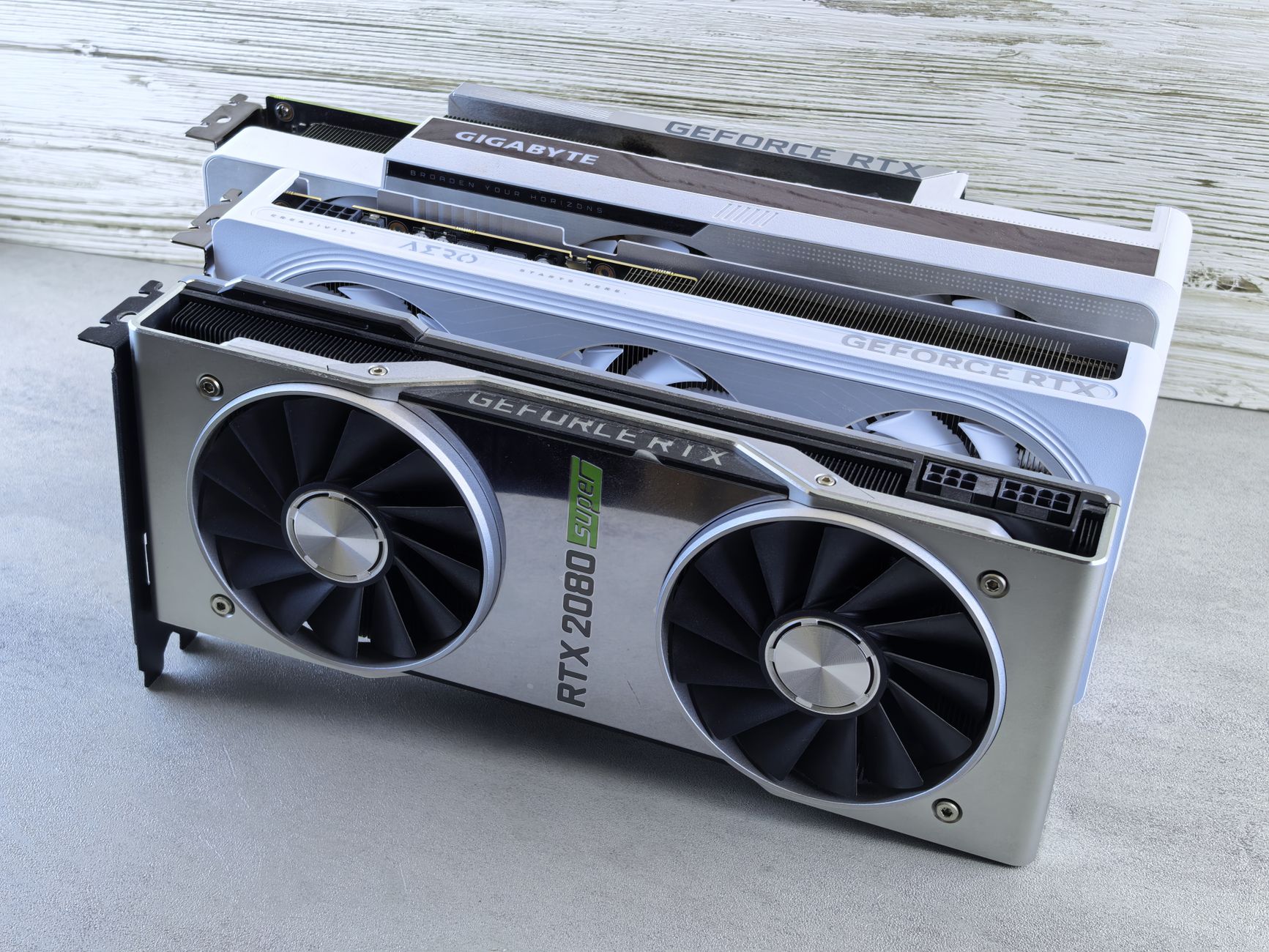 Featured image of post Proxmox GPU Passthrough mit Nvidia: Kompletter Guide 2026 (IOMMU, vGPU, KI-Workloads)