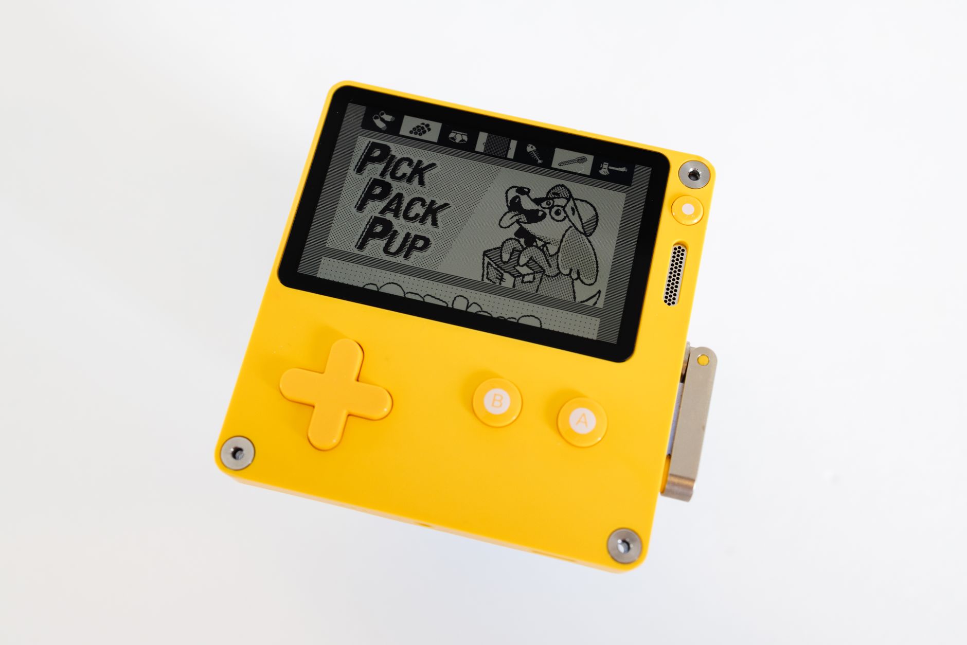 build your own handheld retro console with the arduino® uno™ q board – Illustration 2
