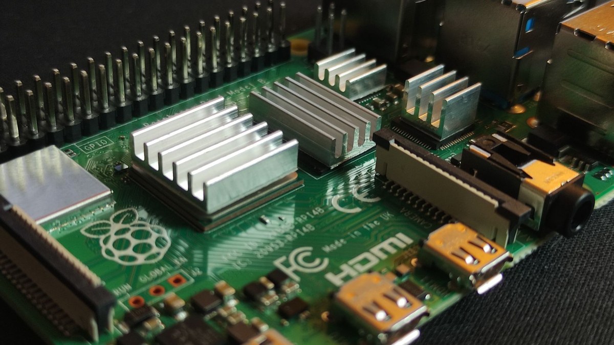 synergy logic slm-rp4 – a raspberry pi 4 plc with modular industrial i – Illustration 3
