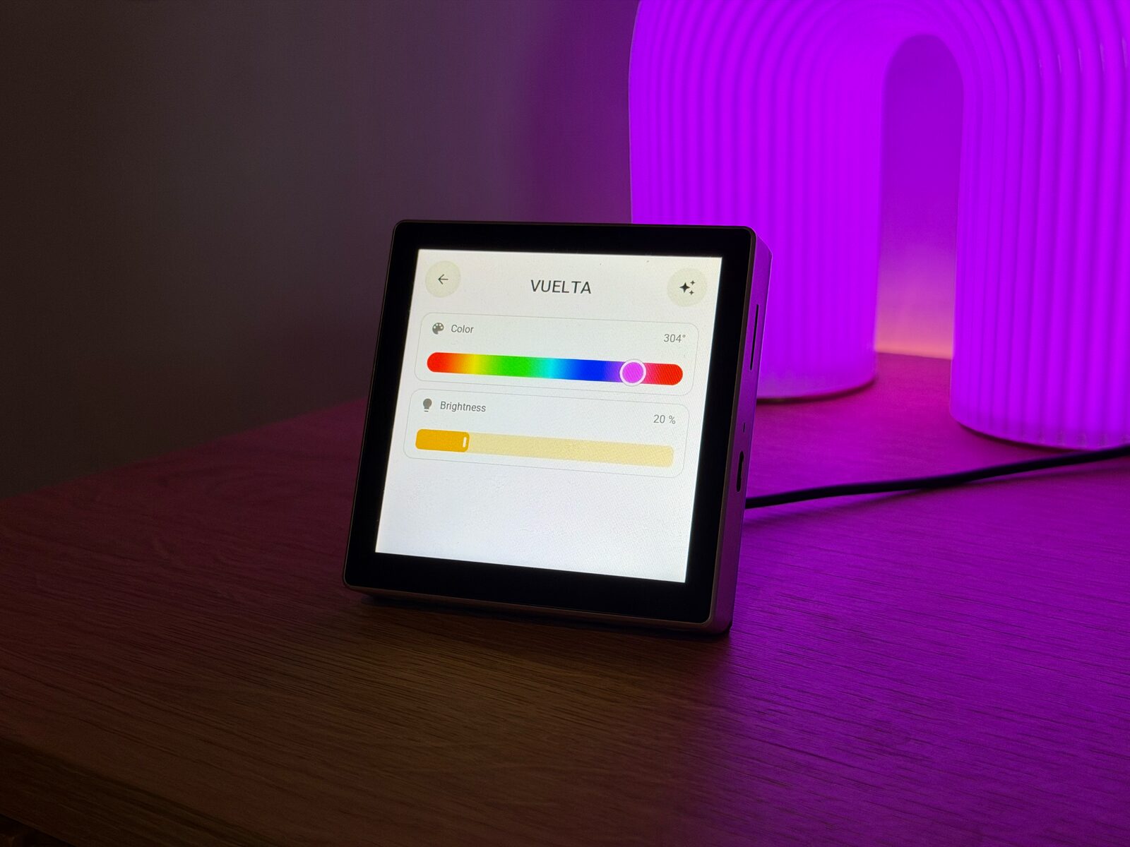Lichtsteuerung auf einem Guition-Display